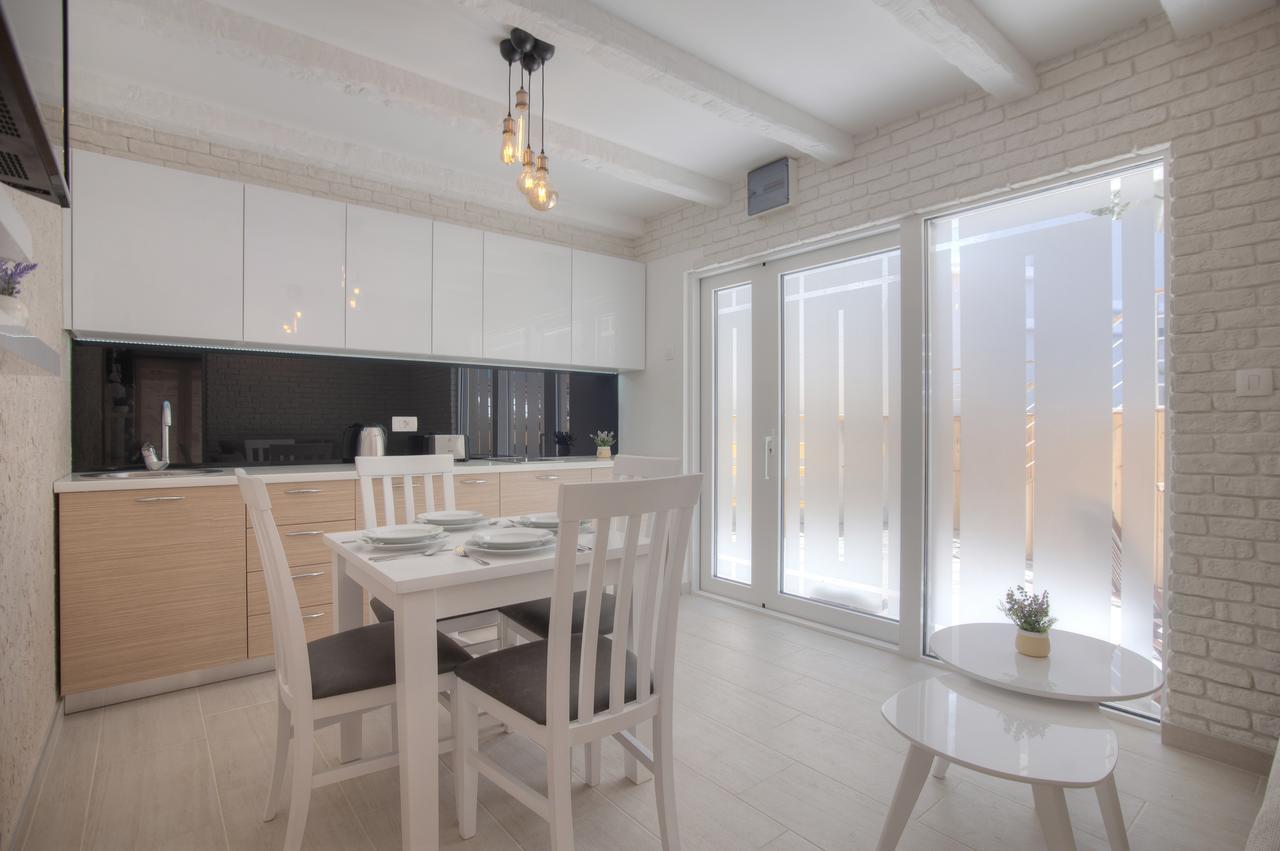Apartments Dzaleta سفيتي ستيفان المظهر الخارجي الصورة